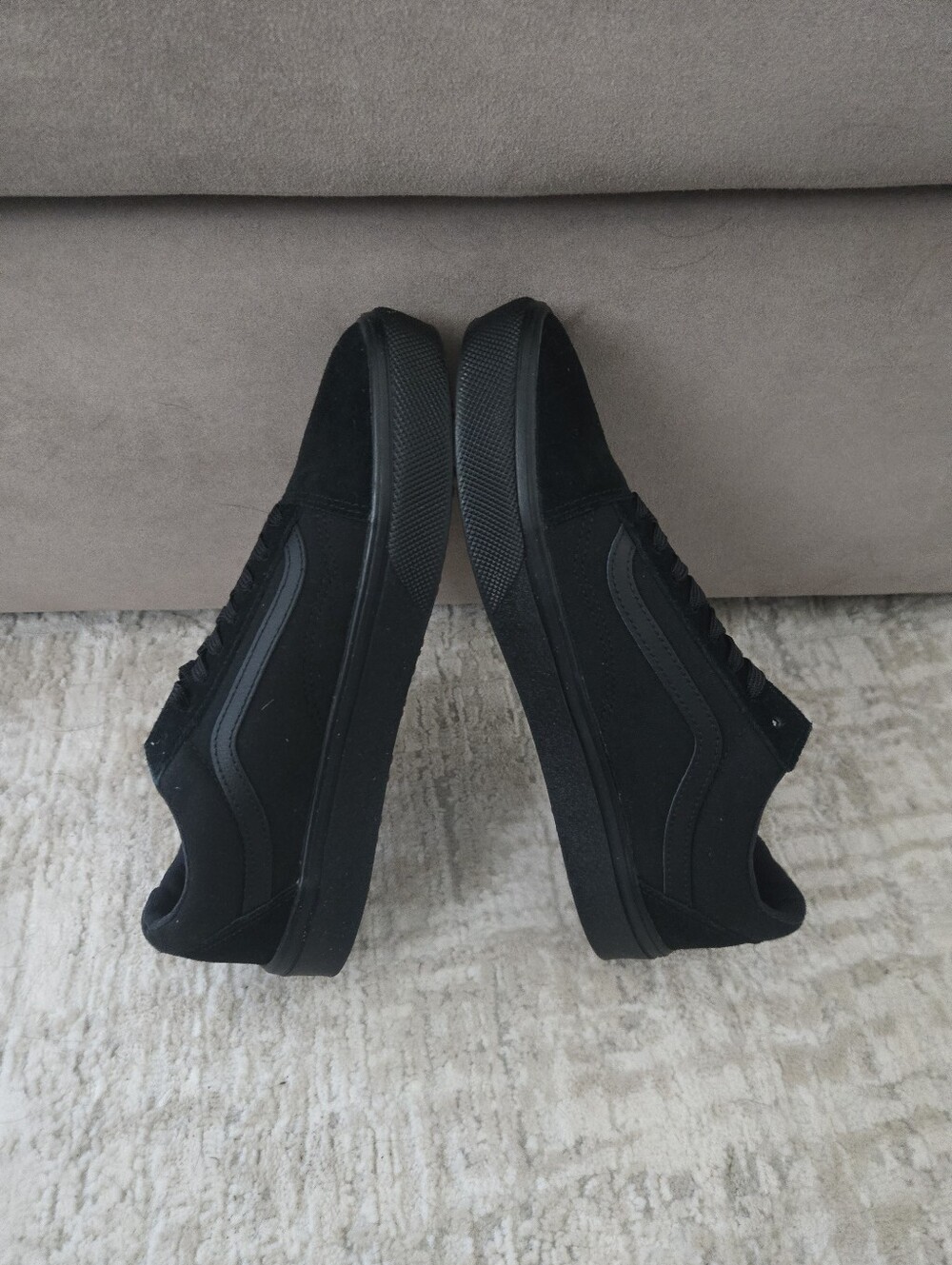 VANS Old Skool Skate Shoes Mens Sz 10 Athletic Casual Sneakers Black. - Picture 3 of 9